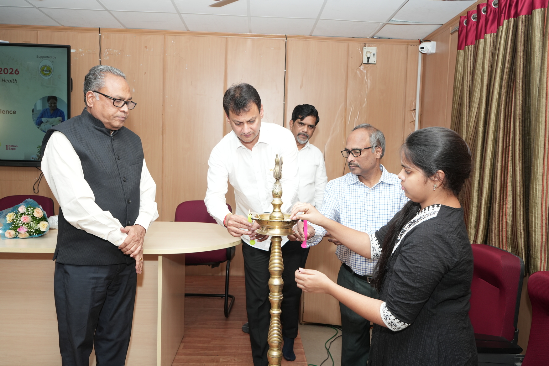 Faculty and students at World Veterinary Day 2026