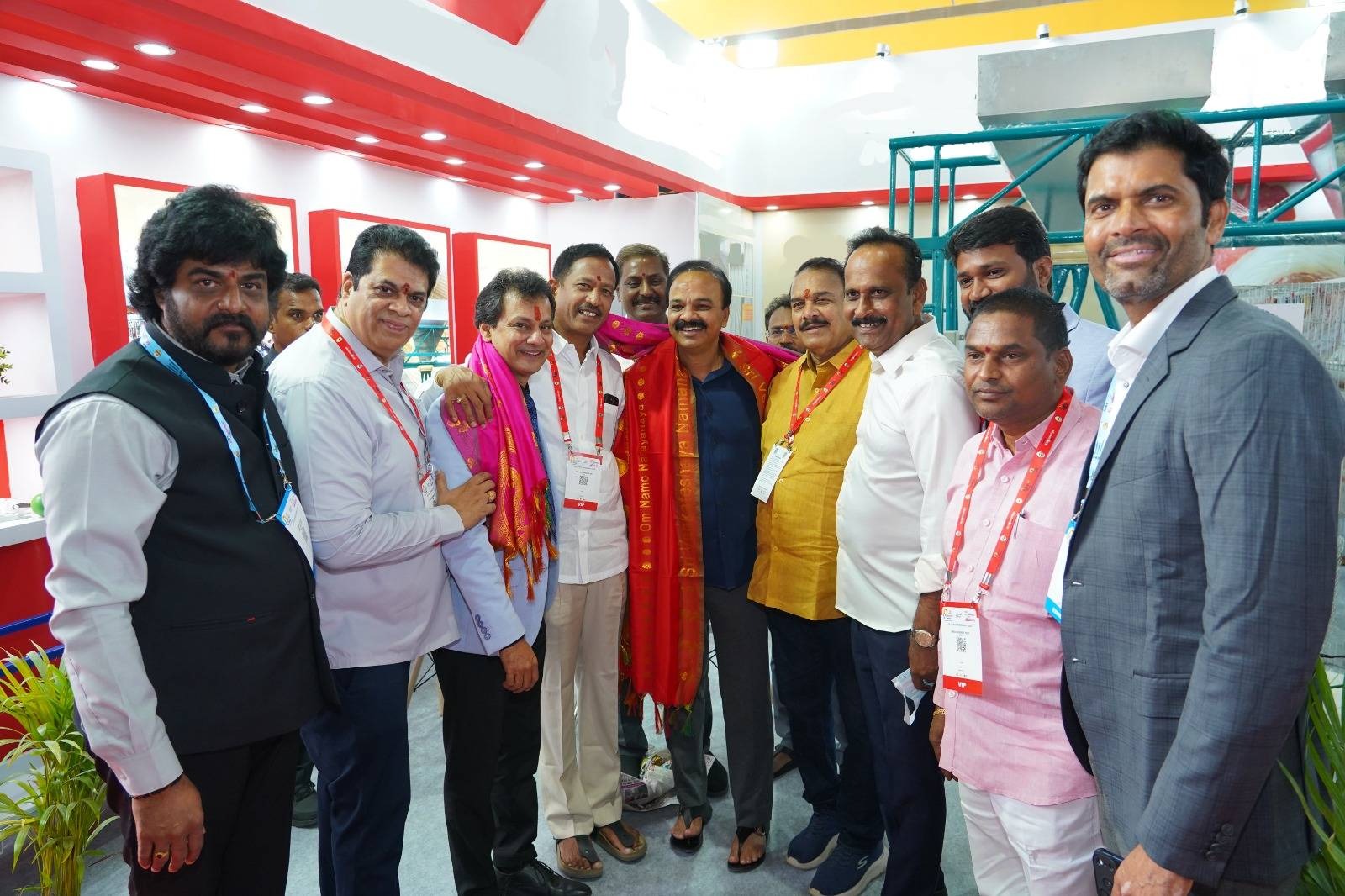 Poultry India with political leaders